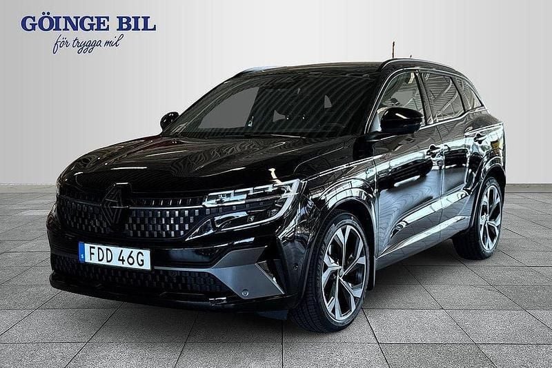 Svart Begagnad 2023 Renault Austral Iconic Esprit Alpine SUV | 409 000 kr (Lite dyr) - Bild 1/4