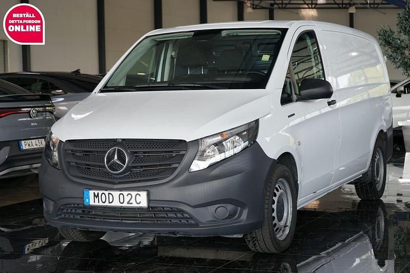 Vit Begagnad 2021 Mercedes e-Vito Minibuss | 179 500 kr (Marknadspris) - Bild 1/4