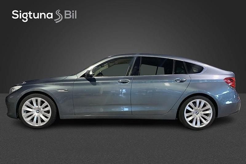 Begagnad BMW 550 408 HK (300 kW) 2010 Blå Halvkombi