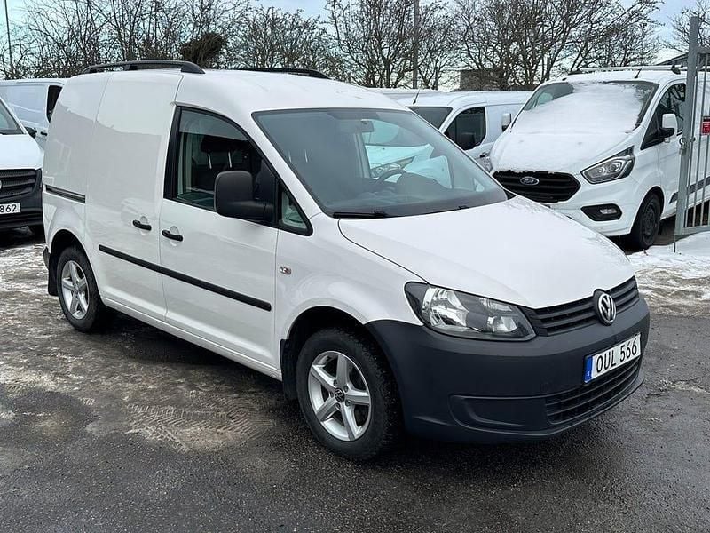 Begagnad VW Caddy 102 HK (75 kW) 2015 Vit Minibuss