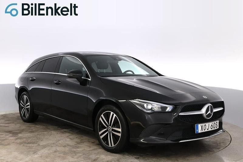 Svart Begagnad 2021 Mercedes CLA250e Shooting Brake Kombi | 289 900 kr (Bra pris) - Bild 1/4