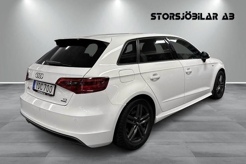 Begagnad Audi A3 Ambition 110 HK (80 kW) 2016 Vit Kombi