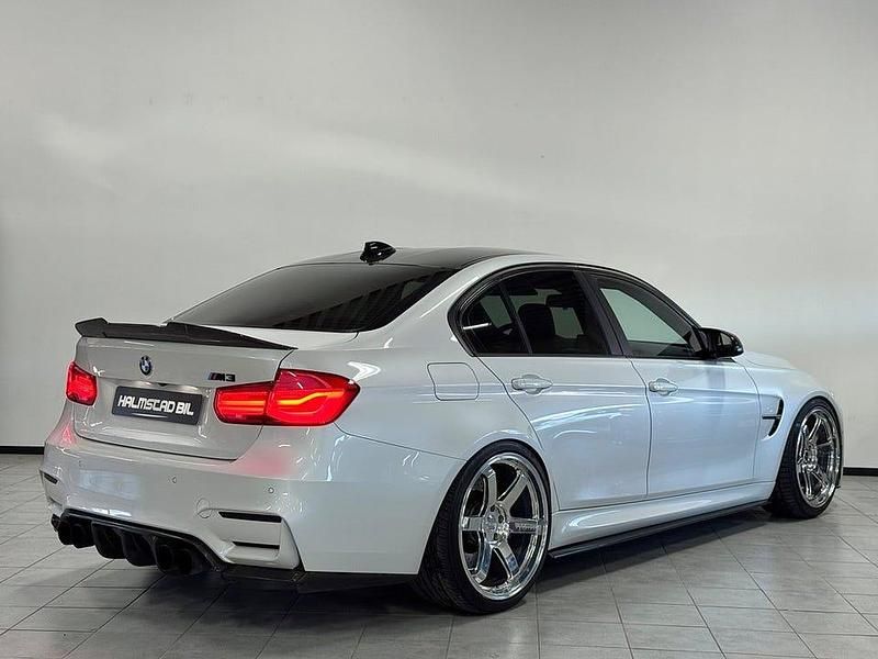 Begagnad BMW M3 431 HK (317 kW) 2015 Vit Sedan