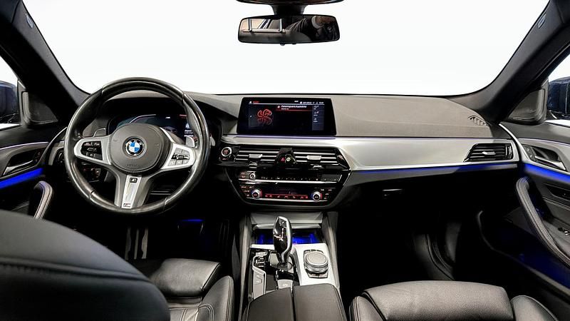 Begagnad BMW 520 M Sport 190 HK (139 kW) 2019 Blå Kombi