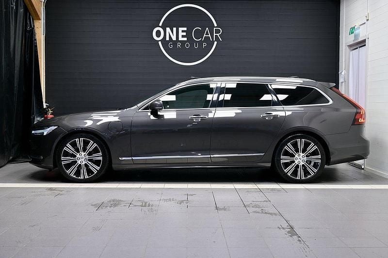 Begagnad Volvo V90 SE 392 HK (288 kW) 2020 Grå Kombi
