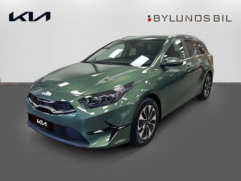 Grön Ny 2025 Kia Ceed Sportswagon 3 Kombi | 3 494 kr - Bild 1/4
