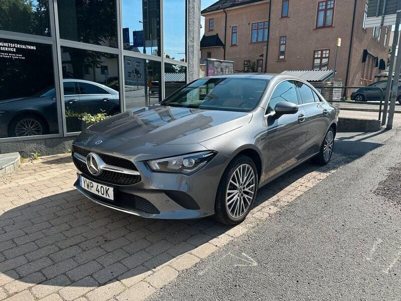 Begagnad Mercedes CLA250e 218 HK (160 kW) 2021 Mörkgrå Sedan