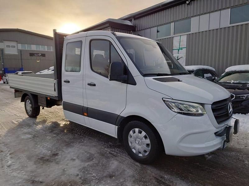 Arctic white Begagnad 2020 Mercedes Sprinter Van | 379 900 kr (Marknadspris) - Bild 1/4
