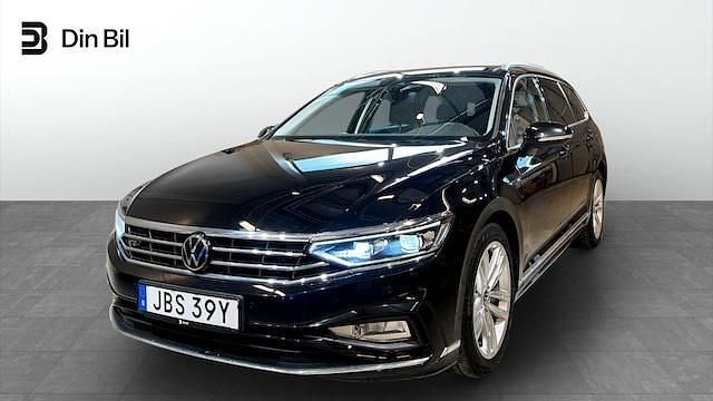 Svart Begagnad 2022 VW Passat GT Kombi | 334 900 kr (Lite dyr) - Bild 1/4