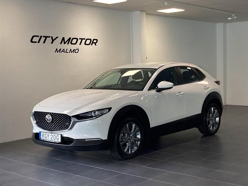 Vit Begagnad 2022 Mazda CX-30 Sky SUV | 249 900 kr (Marknadspris) - Bild 1/4
