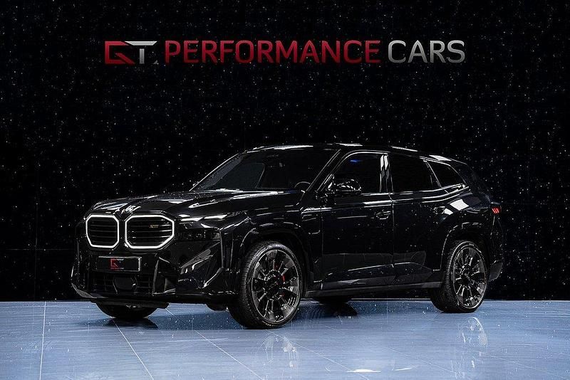 Begagnad 2024 BMW XM Comfort Edition SUV | 1 409 900 kr - Bild 1/3