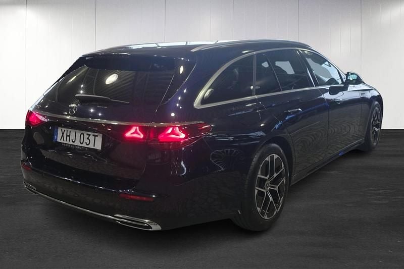 Begagnad Mercedes E200 Advanced 204 HK (150 kW) 2024 Blå Kombi