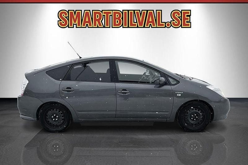 Begagnad Toyota Prius 112 HK (82 kW) 2007 Grå Halvkombi