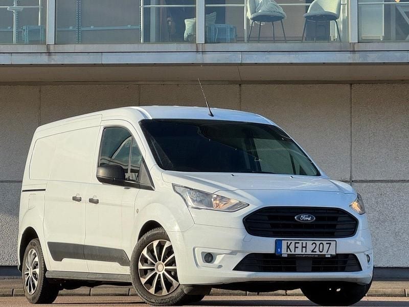 Vit Begagnad 2019 Ford Transit Van | 177 900 kr (Dyr) - Bild 1/4