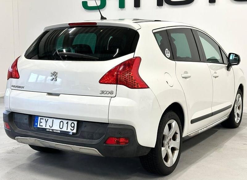 Begagnad Peugeot 3008 156 HK (114 kW) 2011 Vit Kombi