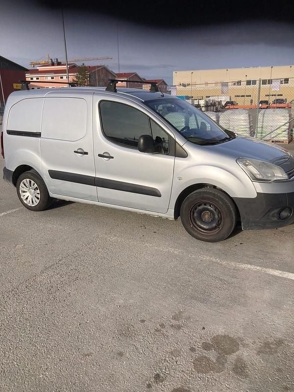 Begagnad 2014 Citroën Berlingo Van | 30 000 kr (Bra pris) - Bild 1/2