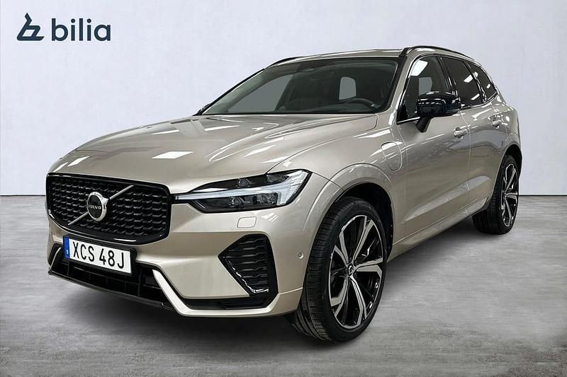 Grå Begagnad 2023 Volvo XC60 Ultimate SUV | 499 900 kr (Dyr) - Bild 1/3