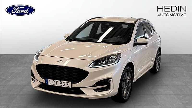 Vit Begagnad 2022 Ford Kuga SUV | 269 900 kr (Lite dyr) - Bild 1/4