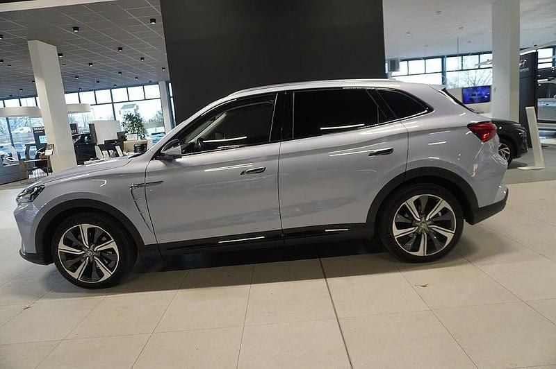 Begagnad MG Marvel R Luxury 132 kW (180 HK) 2022 Prism blue metallic SUV