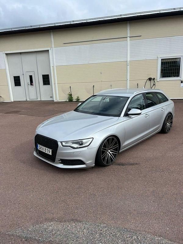 Silver Begagnad 2012 Audi A6 Kombi | 119 500 kr (Marknadspris) - Bild 1/4