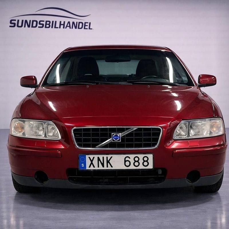 Begagnad Volvo S60 Business Edition 140 HK (102 kW) 2006 Röd Sedan