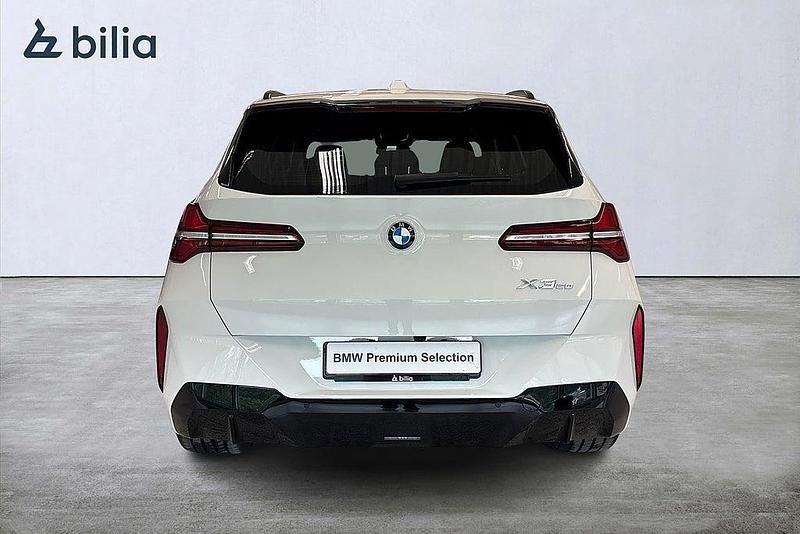 Begagnad BMW X3 Comfort Edition 209 HK (153 kW) 2025 Vit SUV