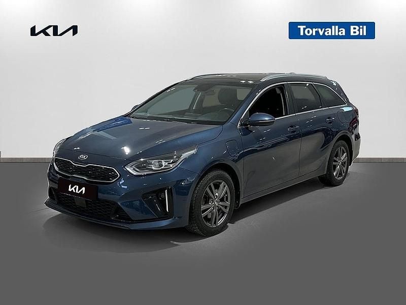 Begagnad Kia Ceed Sportswagon Advance 141 HK (103 kW) 2021 Cosmo blue Kombi