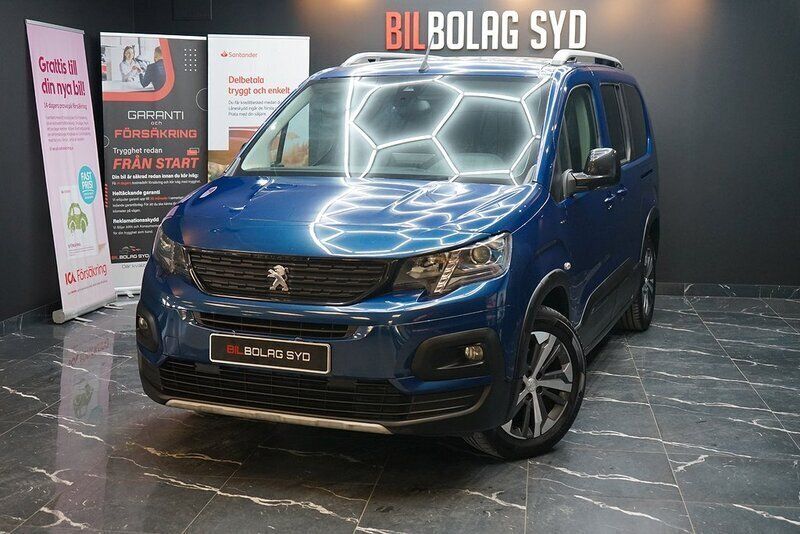 Blå Begagnad 2019 Peugeot Rifter GT-line Minibuss | 199 000 kr (Marknadspris) - Bild 1/4