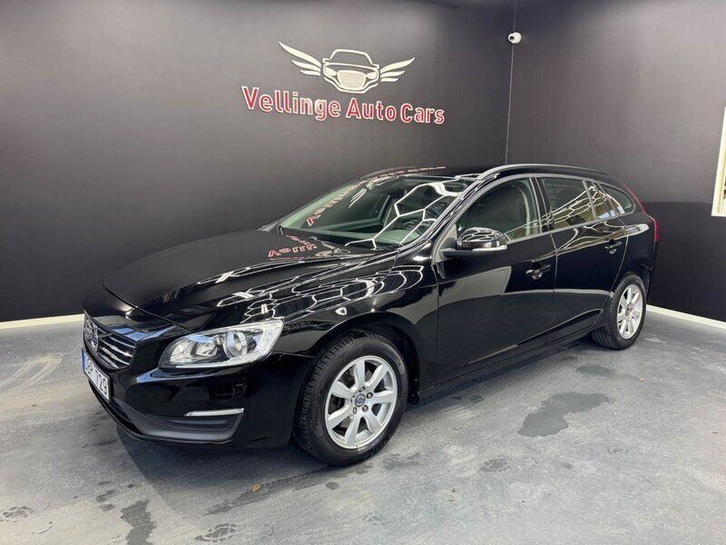 Svart Begagnad 2013 Volvo V60 Kinetic Kombi | 119 900 kr (Marknadspris) - Bild 1/4