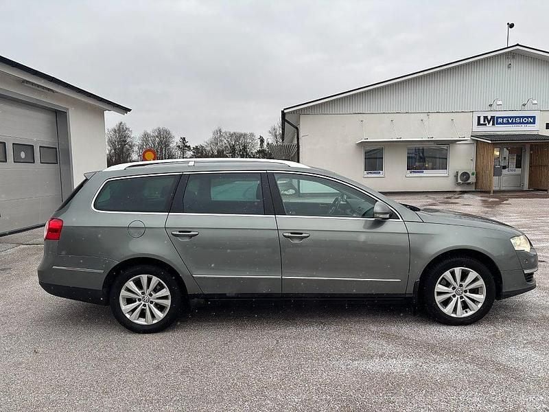 Begagnad VW Passat Sportline 150 HK (110 kW) 2009 Grön Kombi