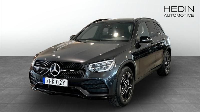 Grå Begagnad 2021 Mercedes GLC220 SUV | 449 900 kr (Dyr) - Bild 1/4