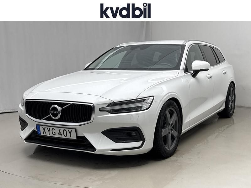 Vit Begagnad 2021 Volvo V60 Kombi | 229 000 kr (Marknadspris) - Bild 1/3