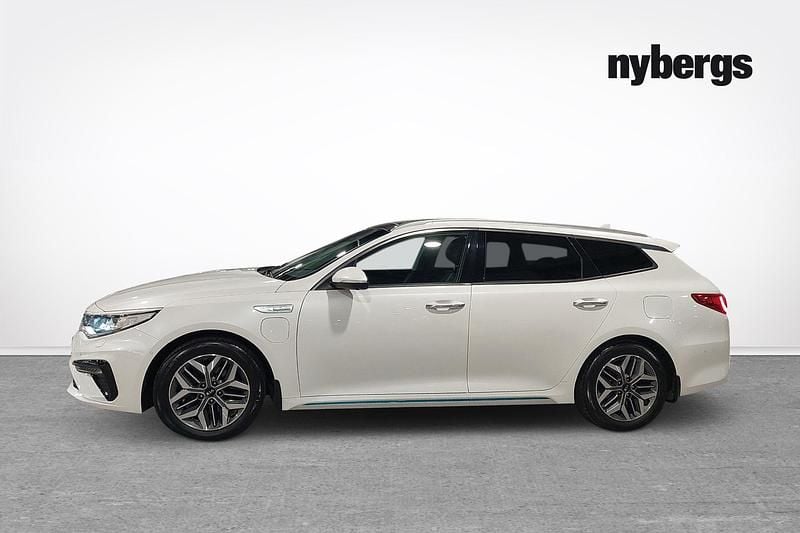 Begagnad Kia Optima Hybrid Sport 205 HK (150 kW) 2020 Vit Sedan
