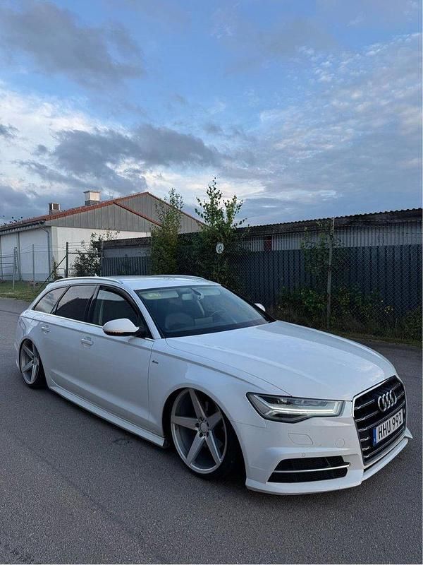 Vit Begagnad 2017 Audi A6 S-Line Kombi | 199 900 kr (Dyr) - Bild 1/4