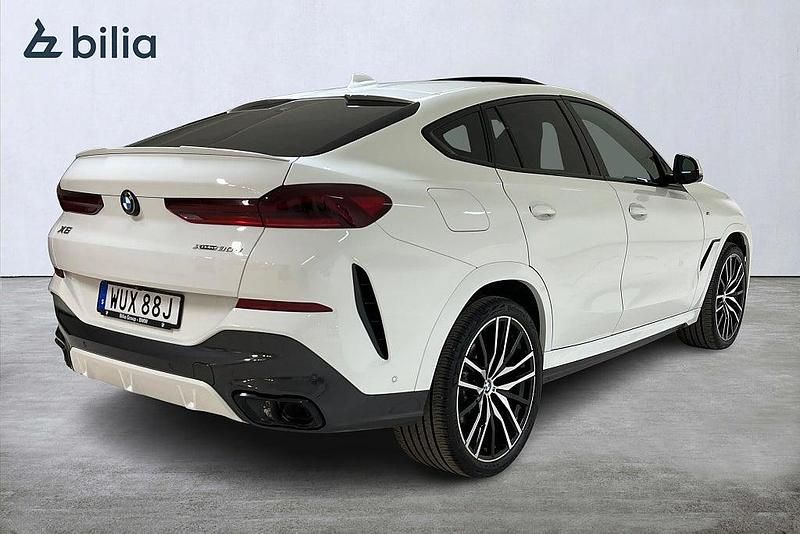 Begagnad BMW X6 Comfort Edition 286 HK (210 kW) 2022 Vit SUV