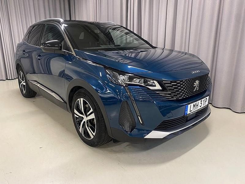 Blå Begagnad 2022 Peugeot 3008 GT SUV | 269 700 kr (Marknadspris) - Bild 1/4