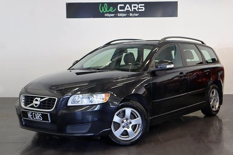 Begagnad Volvo V50 Kinetic 116 HK (85 kW) 2011 Svart Kombi