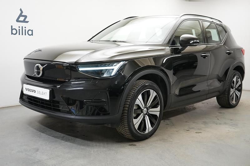 Svart Begagnad 2023 Volvo XC40 Single Motor SUV | 334 900 kr (Marknadspris) - Bild 1/3