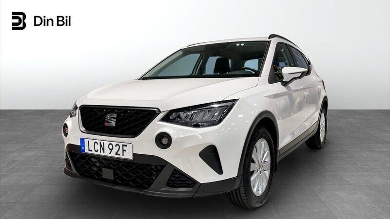 Vit Begagnad 2021 Seat Arona Style SUV | 179 900 kr (Marknadspris) - Bild 1/4
