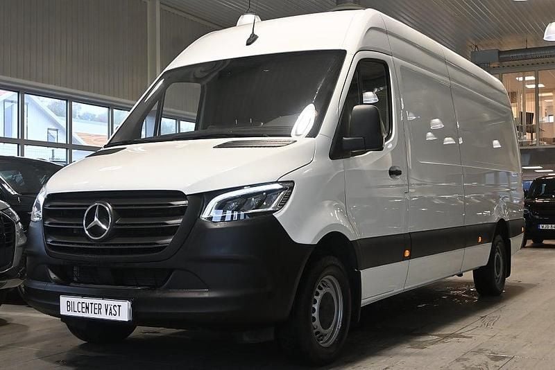 Vit Begagnad 2024 Mercedes Sprinter Van | 499 000 kr (Bra pris) - Bild 1/4