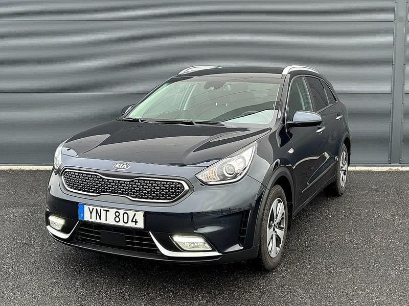 Blå Begagnad 2018 Kia Niro Advance SUV | 209 900 kr (Marknadspris) - Bild 1/4