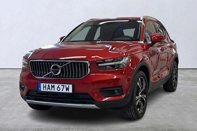 Röd Begagnad 2020 Volvo XC40 Inscription SUV | 334 900 kr (Marknadspris) - Bild 1/4
