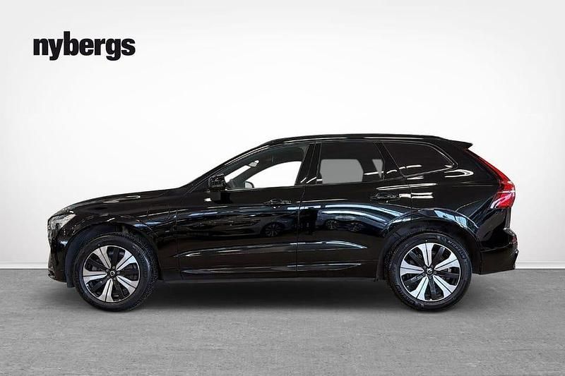 Begagnad Volvo XC60 Plus 355 HK (261 kW) 2023 Svart SUV