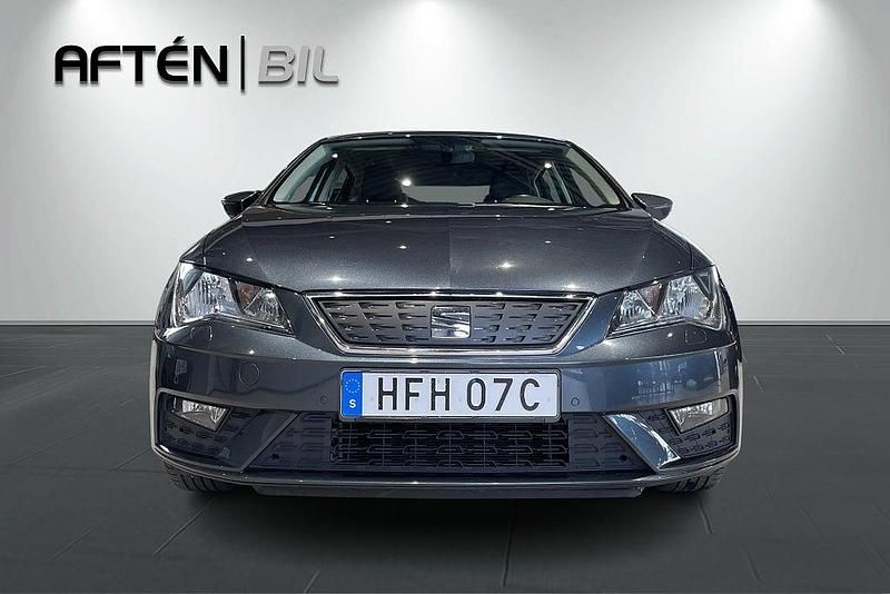 Begagnad Seat Leon 116 HK (85 kW) 2019 Grå Halvkombi