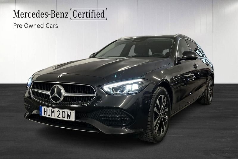 Grå Begagnad 2023 Mercedes C300e Kombi | 539 000 kr (Bra pris) - Bild 1/4