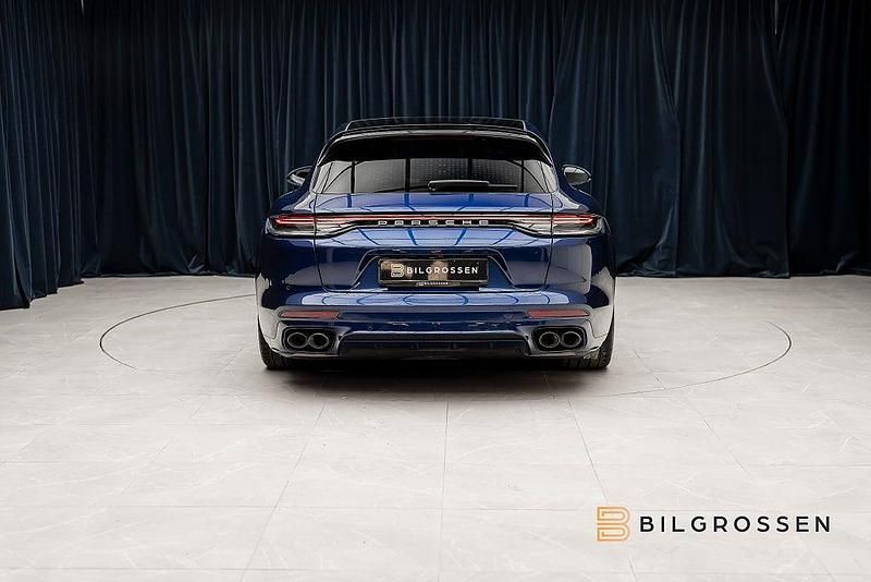 Begagnad Porsche Panamera Platinum Edition 330 HK (242 kW) 2023 Mörkblå Kombi