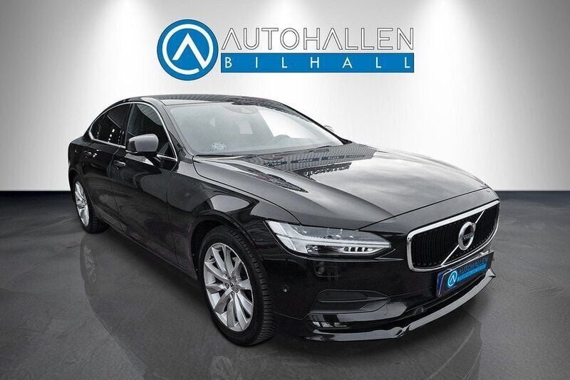 Svart Begagnad 2017 Volvo S90 Momentum Sedan | 187 900 kr (Marknadspris) - Bild 1/4