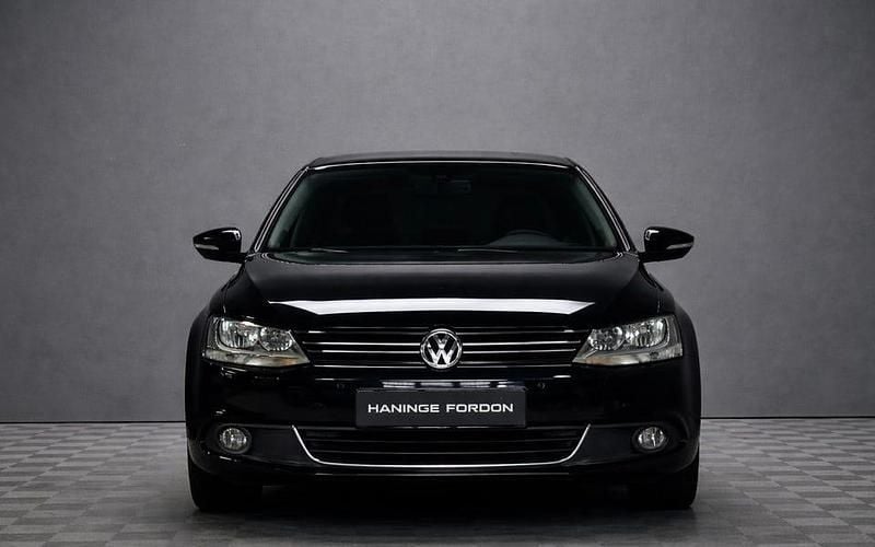 Begagnad VW Jetta GT 160 HK (117 kW) 2012 Svart Sedan