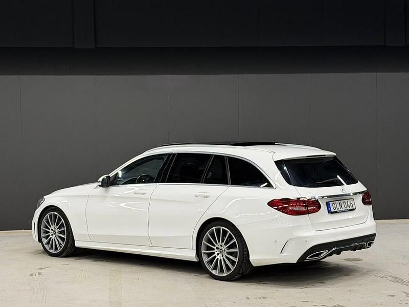 Begagnad Mercedes C220 AMG line 194 HK (142 kW) 2019 Vit