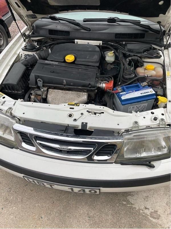 Begagnad Saab 9-3 131 HK (96 kW) 1999 Halvkombi